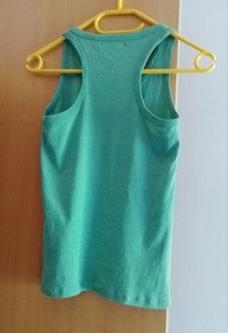 Camiseta tirantes Shana verde