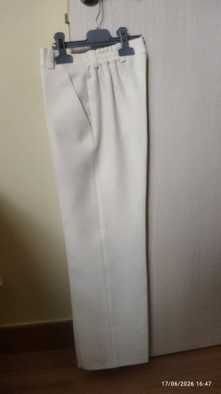 Traje de Comunión Blanco con Detalles