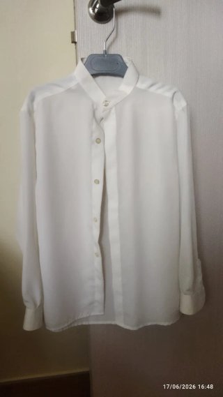 Traje de Comunión Blanco con Detalles