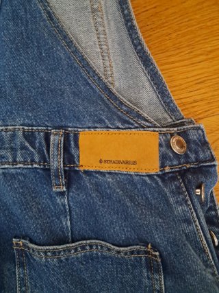 Pantalón vaquero Stradivarius