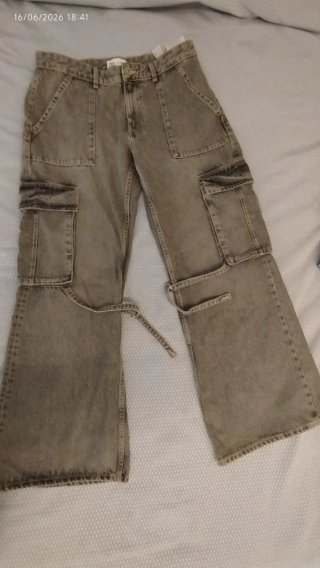 Jeans larghi Zara colore marrone scolorito
