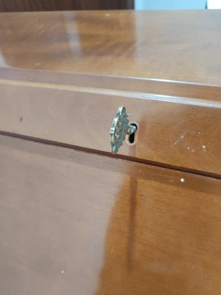 Mueble/secretaria de madera