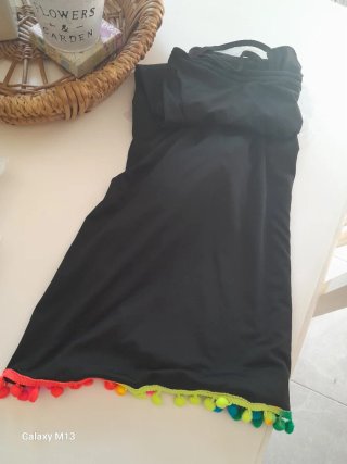 Vestido Pareo Playa Negro con Pompones