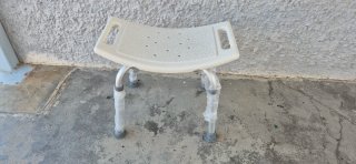 Sedia da Bagno con Schienale e Maniglie