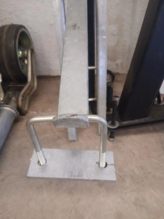 Soporte proa remolque náutico