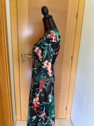 Vestido marca Guess