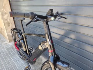 Bicicleta Eléctrica Negra