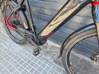 Bicicleta Eléctrica Negra