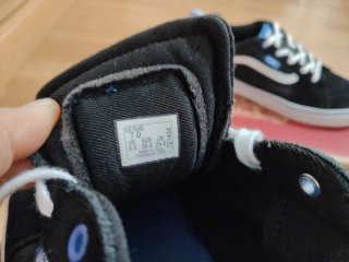 Zapatillas Vans Negras y Azules