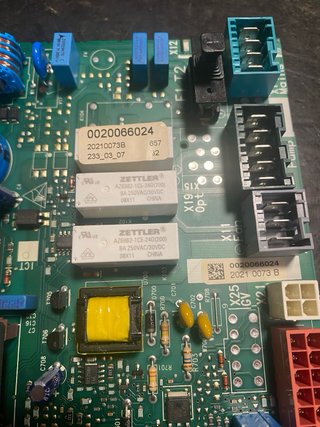 Placa Saunier Duval Themafast Condens F25
