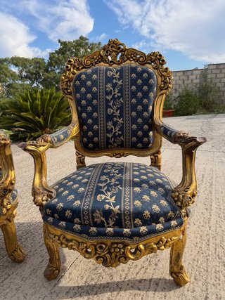 Tresillo madera pan de oro azul