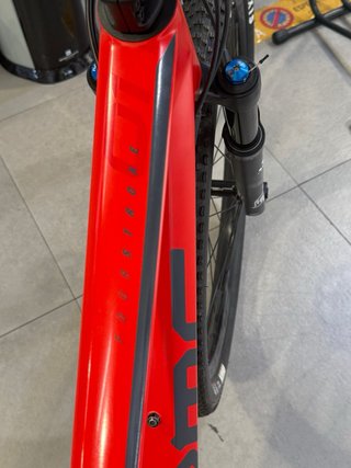 Bicicleta BMC Doble Suspensión Roja fourstroker 01