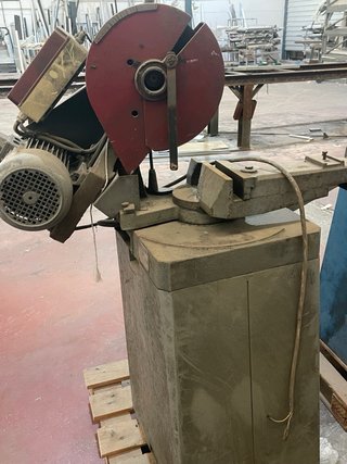 Tronzadora industrial FABRIS 300 CE