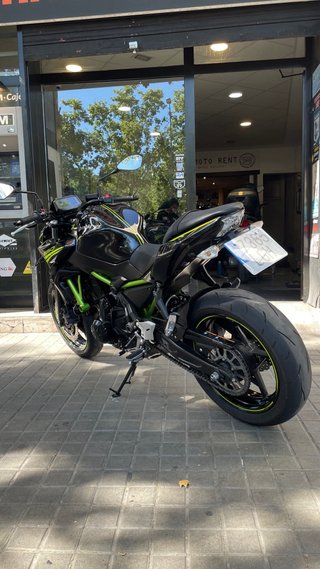 Kawasaki Z650 2020 7000kms