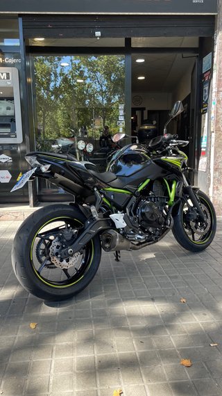 Kawasaki Z650 2020 7000kms