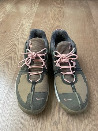 Zapatillas Nike Montaña Talla 44.5