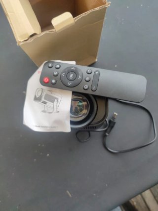 Proyector Ultra HD Beige
