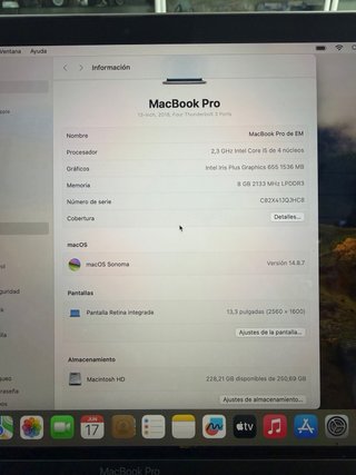 MacBook Pro 2018 13” i5 8GB RAM 256GB SSD