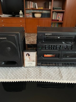 Boombox - Sony “Radio Cassette-Corder CFS-W455”