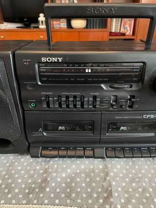 Boombox - Sony “Radio Cassette-Corder CFS-W455”