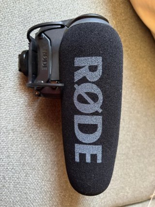 Rode VideoMic Pro+ Micrófono Shotgun