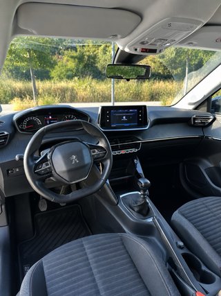 Peugeot 208 2022