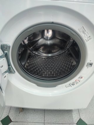 Lavadora marca Electrolux de 9kg clase A 1600rpm
