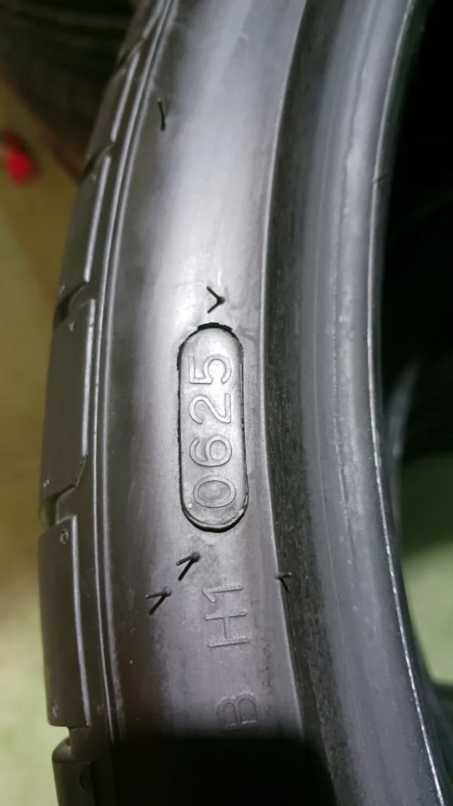 315/25 R22 101Y HANKOOK VENTUS S1 EVO³
