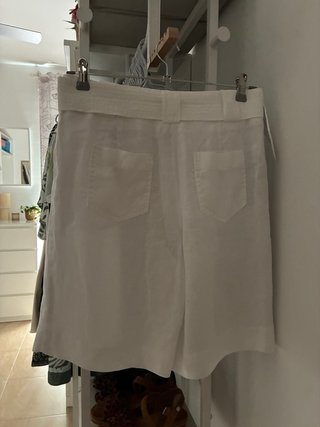 Bermuda lino blanca Mango