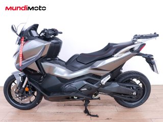 HONDA FORZA 750