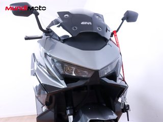 HONDA FORZA 750