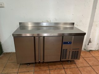 Bajo mostrador 2 puertas acero inoxidable infrico