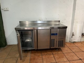 Bajo mostrador 2 puertas acero inoxidable infrico