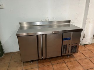Bajo mostrador 2 puertas acero inoxidable infrico
