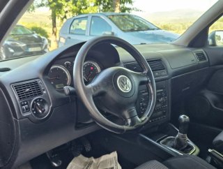 Volkswagen Golf 2003