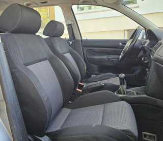 Volkswagen Golf 2003