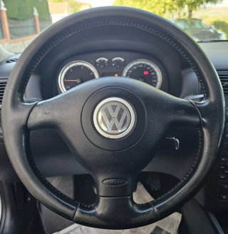 Volkswagen Golf 2003