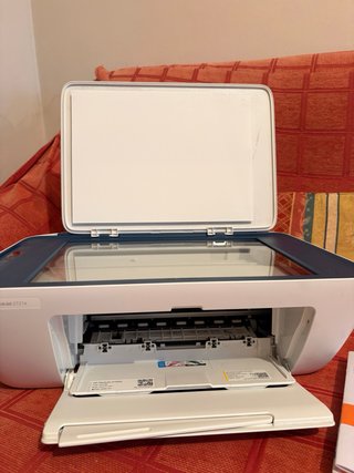 Stampante HP DeskJet 2721e