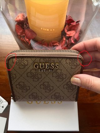 Cartera Guess Laurell Nueva