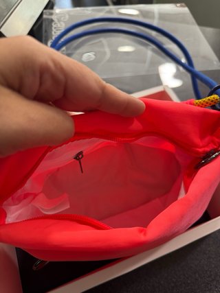 Bolso Cangroo Rojo y Azul