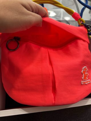 Bolso Cangroo Rojo y Azul