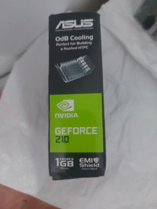 Tarjeta Gráfica ASUS NVIDIA GeForce 210