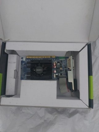 Tarjeta Gráfica ASUS NVIDIA GeForce 210
