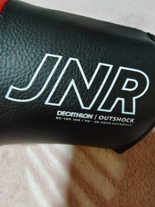 Casco y guantes de boxeo JNR