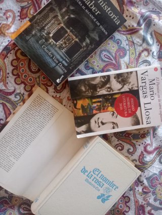 LOTE 4 LIBROS=10€ y REGALO 3
