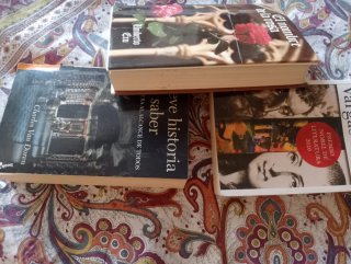 LOTE 4 LIBROS=10€ y REGALO 3