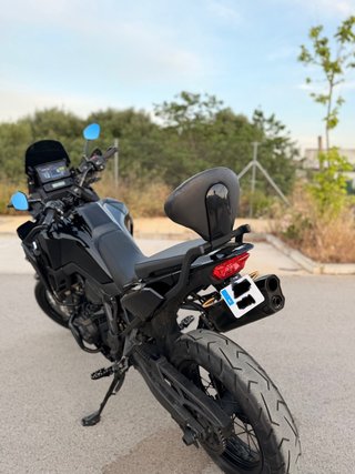 Honda Africa Twin 1100 DCT Negra