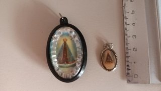 2 medallas religiosas