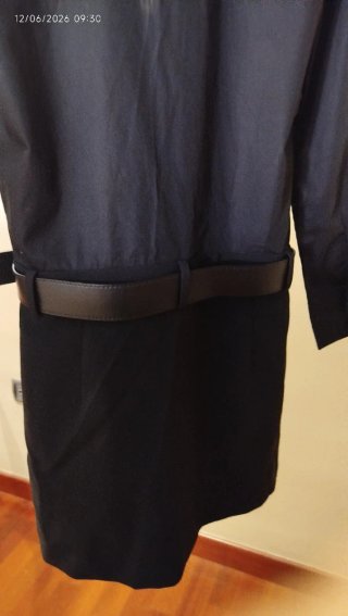Mini abito nero con cintura