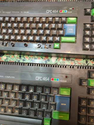 Dos teclados amstrad CPC 64K